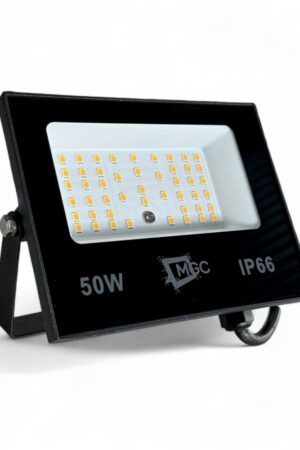 Refletor Led 50w Branco Quente 3000k Preto Bivolt IP66